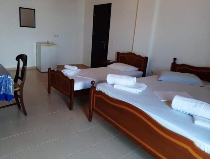 Bella Vista Otel Himarë Dış mekan fotoğraf