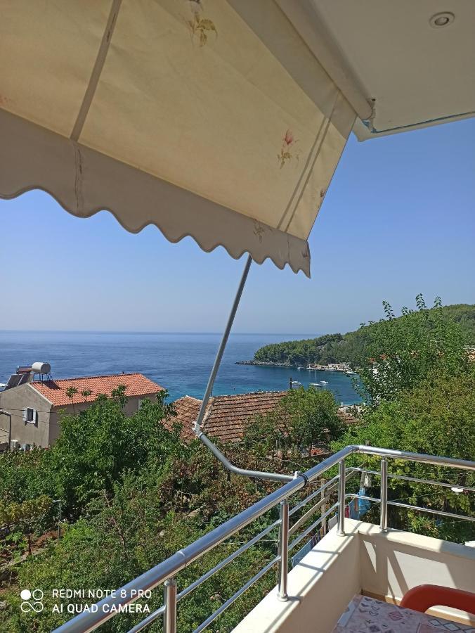 Bella Vista Otel Himarë Dış mekan fotoğraf