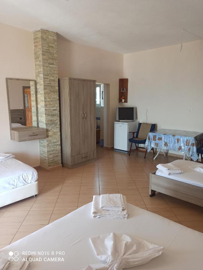 Bella Vista Otel Himarë Dış mekan fotoğraf
