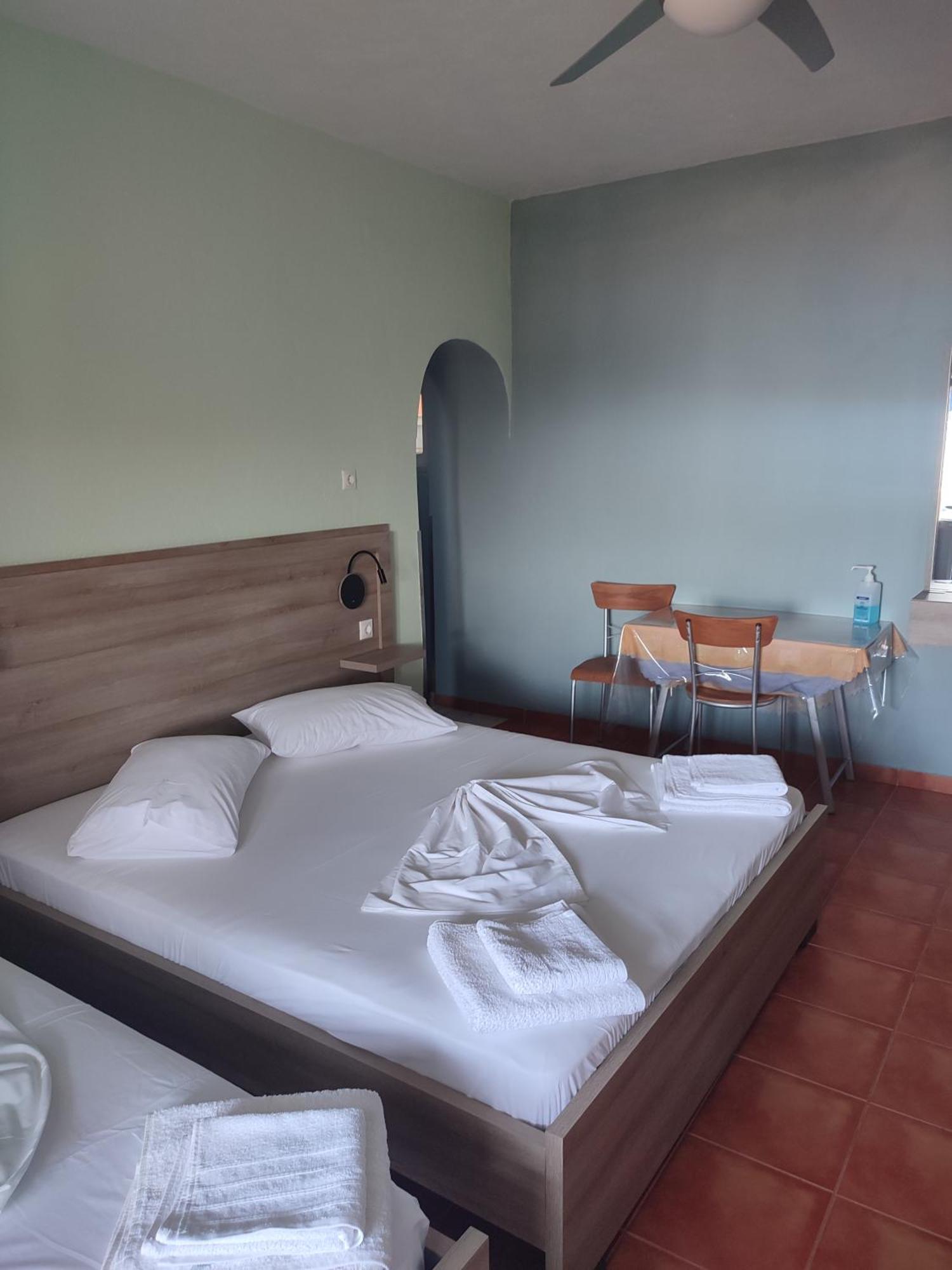 Bella Vista Otel Himarë Dış mekan fotoğraf