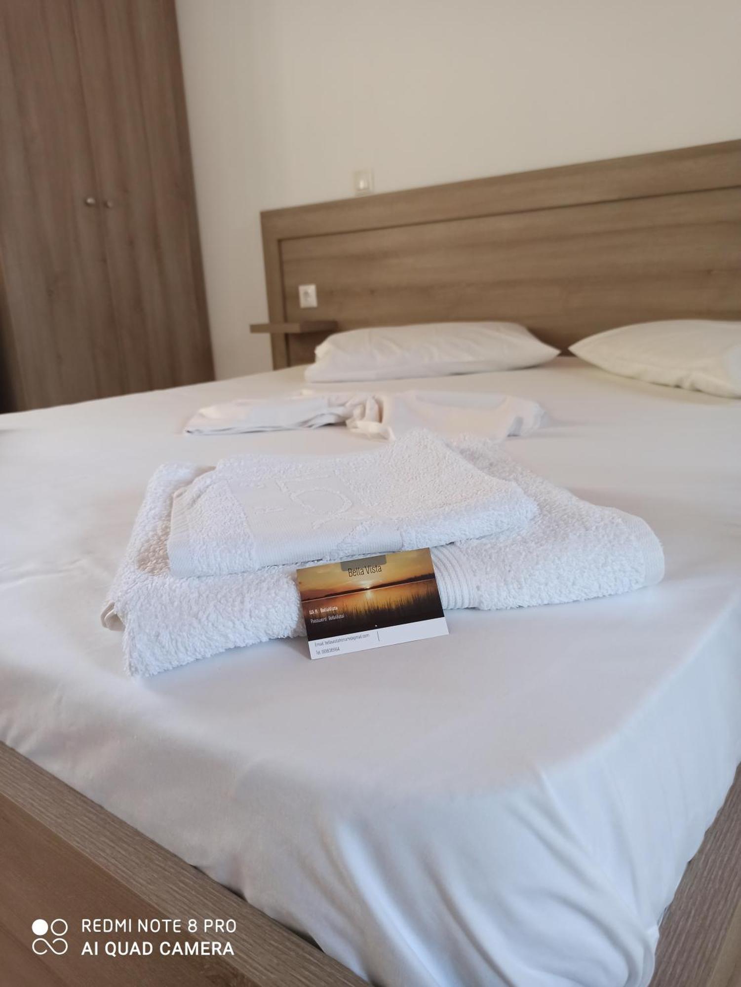 Bella Vista Otel Himarë Oda fotoğraf